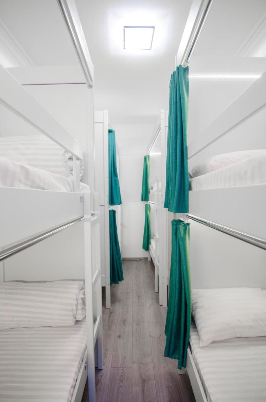 Pop Art Hostel Λβιβ Εξωτερικό φωτογραφία